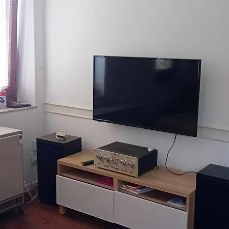 Authentic Appartments 2 *