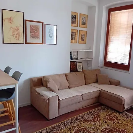 Authentic Appartments 2 Apartment *